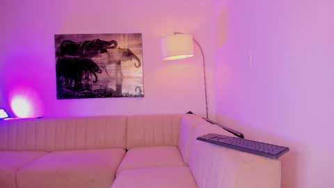 Emmy Heart online show from 02.25.26