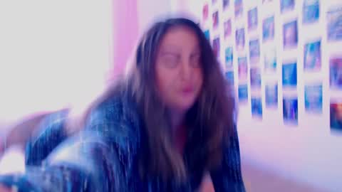 Snapshot of emmyxotty chatting on 02.26.25 Emmy online show from 02.26.25