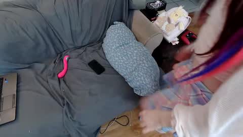 EmoDream1998 online show from 02.25.25