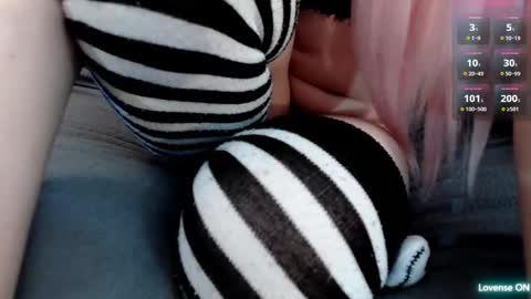 EmoDream1998 online show from 10.30.25