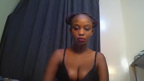 empress_emma online show from 04.11.26