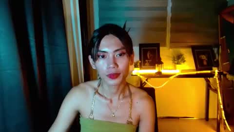 im TIARA online show from 04.24.26