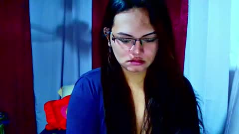 Snapshot of empressrheo chatting on 10.16.25 empressrheo online show from 10.16.25