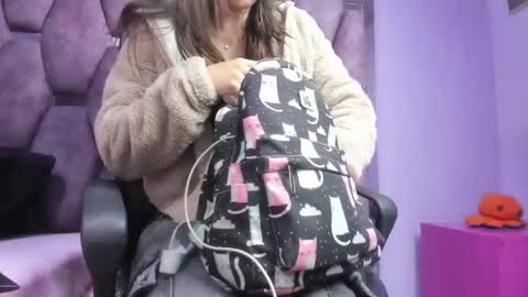 emy_latin online show from 09.26.25