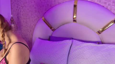Emy  online show from 05.04.26
