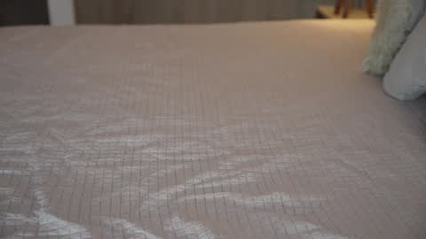 Eimi3 online show from 12.10.24