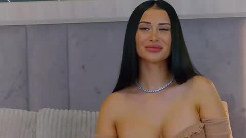  Emy  online show from 11.04.25