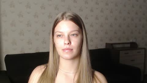 Snapshot of emysway chatting on 01.18.25 EmySway online show from 01.18.25