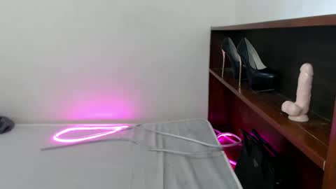 Nica online show from 01.27.25