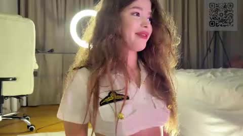 Mia online show from 07.10.26