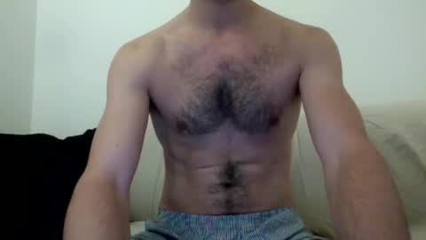 Snapshot of endymioon chatting on 04.14.26 endymioon online show from 04.14.26