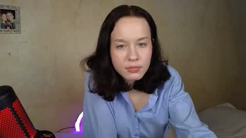 Snapshot of enegry_couple777 chatting on 12.20.25 Missis And Mister Fox online show from 12.20.25