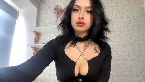  Paige   1st day here 3 online show from 04.24.26