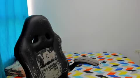 engel20042001 online show from 12.20.24