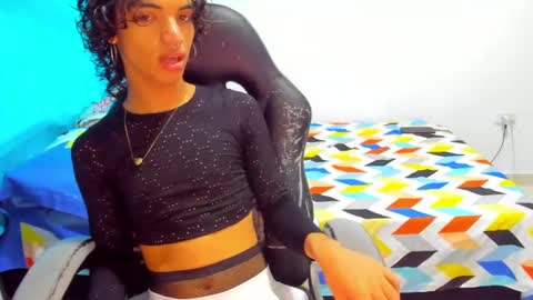 engel20042001 online show from 12.22.24