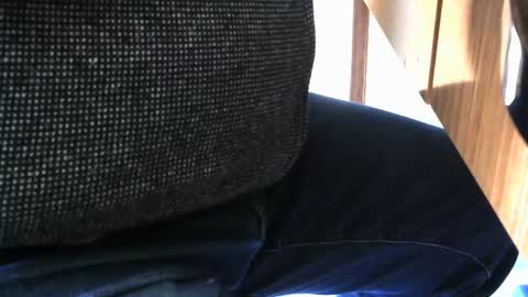 Snapshot of engin_83 chatting on 11.05.25 engin_83 online show from 11.05.25