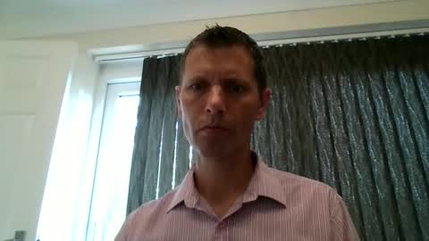 Snapshot of englishguy183 chatting on 06.02.26 EnglishGuy183 online show from 06.02.26