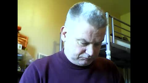 englishguysurrey online show from 09.22.25