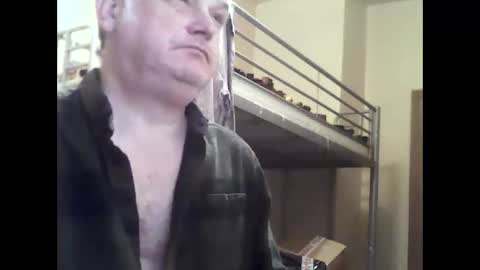 Snapshot of englishguysurrey chatting on 02.09.26 englishguysurrey online show from 02.09.26