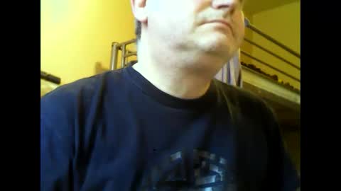 Snapshot of englishguysurrey chatting on 02.13.26 englishguysurrey online show from 02.13.26