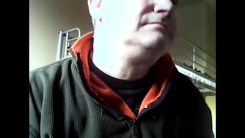 Snapshot of englishguysurrey chatting on 03.05.26 englishguysurrey online show from 03.05.26