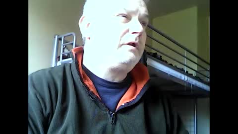 Snapshot of englishguysurrey chatting on 03.13.26 englishguysurrey online show from 03.13.26