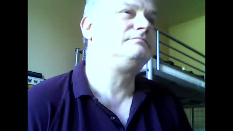 Snapshot of englishguysurrey chatting on 05.24.26 englishguysurrey online show from 05.24.26