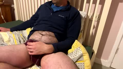 Snapshot of englishshyguyuk chatting on 12.05.24 englishshyguyuk online show from 12.05.24