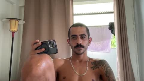 Snapshot of enjoythetrip chatting on 02.07.25 Luke online show from 02.07.25