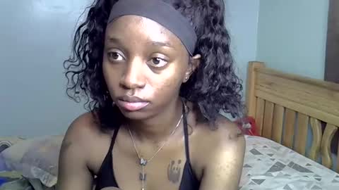 Snapshot of enkarxx chatting on 02.18.25 enkarxx online show from 02.18.25