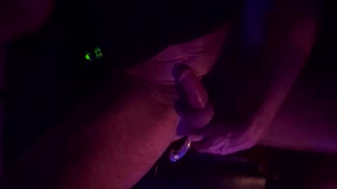 Snapshot of enlight300 chatting on 02.15.26 Enlight300 online show from 02.15.26