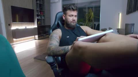 Erik online show from 10.16.25