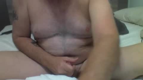 Snapshot of enrique43a chatting on 02.08.26 Enrique online show from 02.08.26