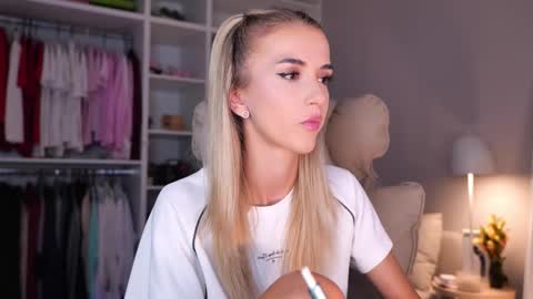 entya online show from 09.15.25