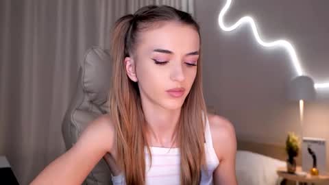 entya online show from 11.13.25