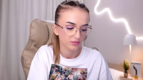 entya online show from 11.14.25