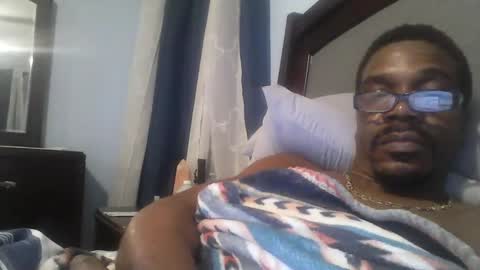 Snapshot of envyme2017 chatting on 02.10.25 Envyme2017 online show from 02.10.25