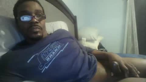 Snapshot of envyme2017 chatting on 02.12.25 Envyme2017 online show from 02.12.25