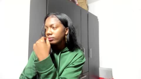 Angela online show from 03.27.26