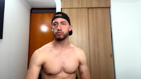 Snapshot of enzo_savage chatting on 04.15.26 enzo_savage online show from 04.15.26
