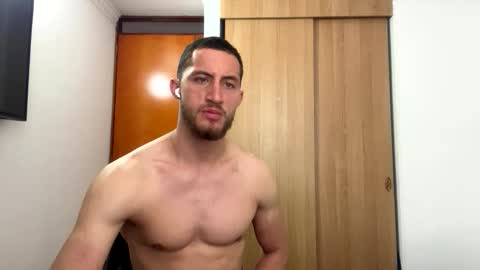 Snapshot of enzo_savage chatting on 04.22.26 enzo_savage online show from 04.22.26
