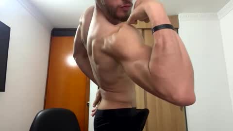 Snapshot of enzo_savage chatting on 06.01.26 enzo_savage online show from 06.01.26