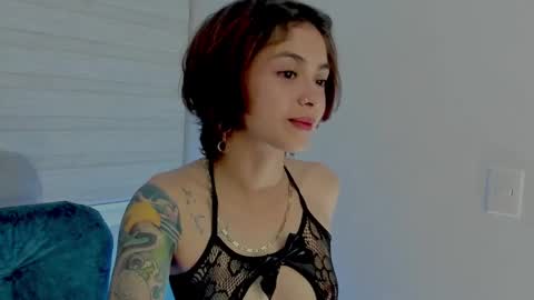 Leyla online show from 02.20.25