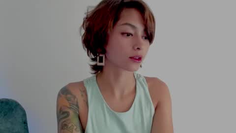 Leyla online show from 03.05.25