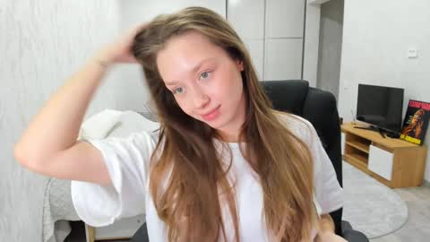 Renata online show from 01.17.25