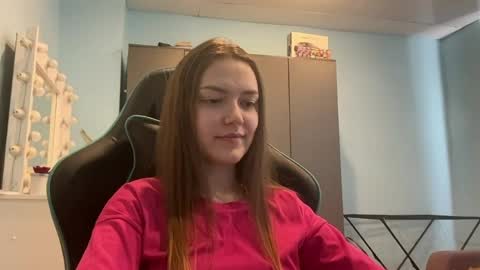 Lily online show from 04.12.26