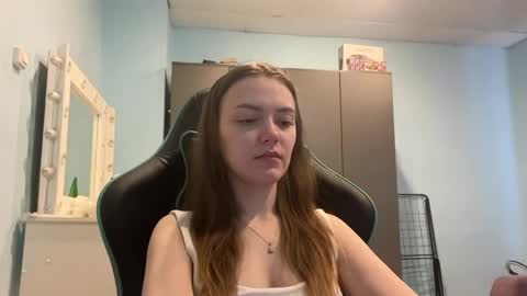 Lily online show from 05.02.26