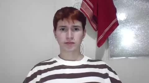 Snapshot of eragonbooy02 chatting on 01.01.25 Eragon online show from 01.01.25