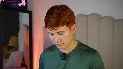 Snapshot of eragonbooy02 chatting on 03.09.26 Eragon online show from 03.09.26