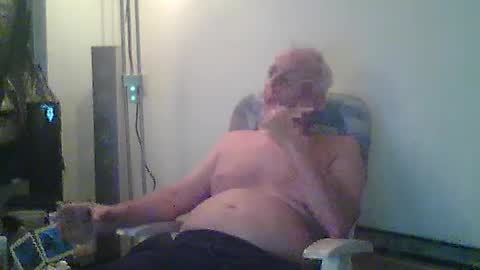 Snapshot of eric204 chatting on 07.07.26 Eric online show from 07.07.26